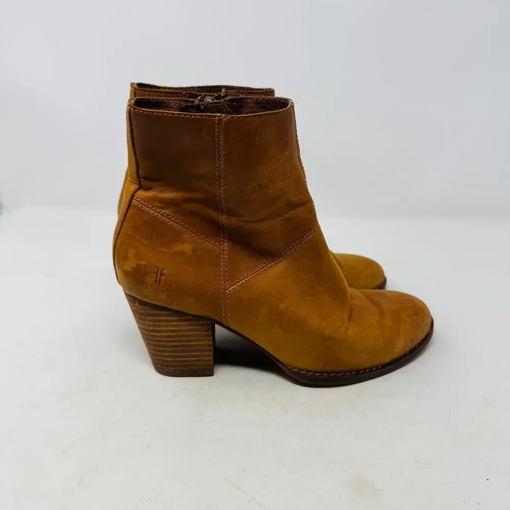 Frye Cara Short Ankle Boots Tan Leather Stacked Heel Western Style Size‎ 7M